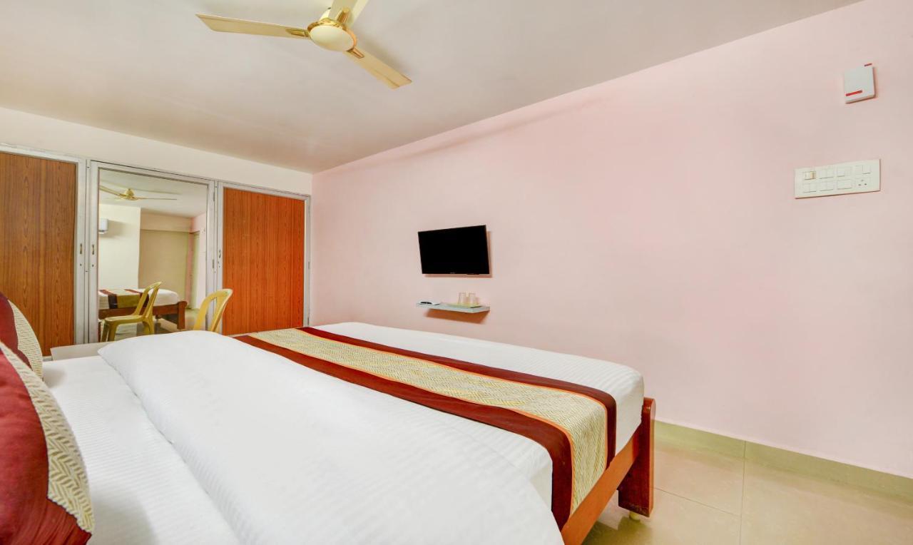Hotel Salbala - Near Airport Chennai Extérieur photo